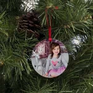Christmas photo ornament from a Brisbane Christmas mini session - Twin Lotus Production