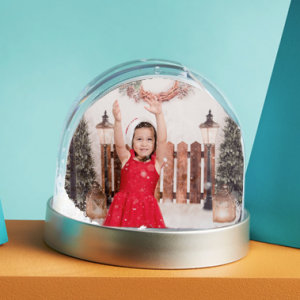 Christmas snow globe photo keepsake - Twin Lotus Production Brisbane